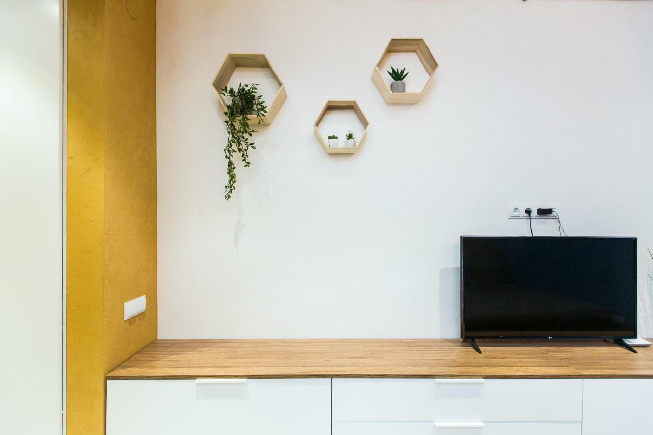 Bright Studio♥2M To Lviv Polytechnic♥Best Location ภายนอก รูปภาพ